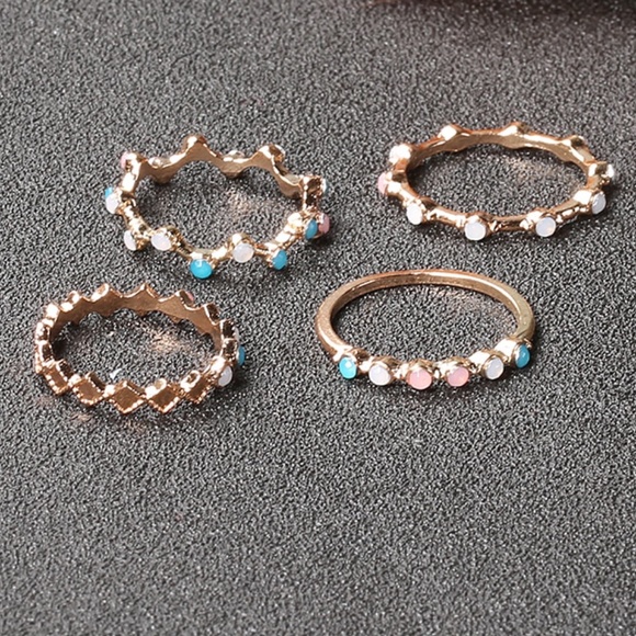 Pastel Colorful Stone Beads 4-piece Gold Ring Set - Picture 5 of 6